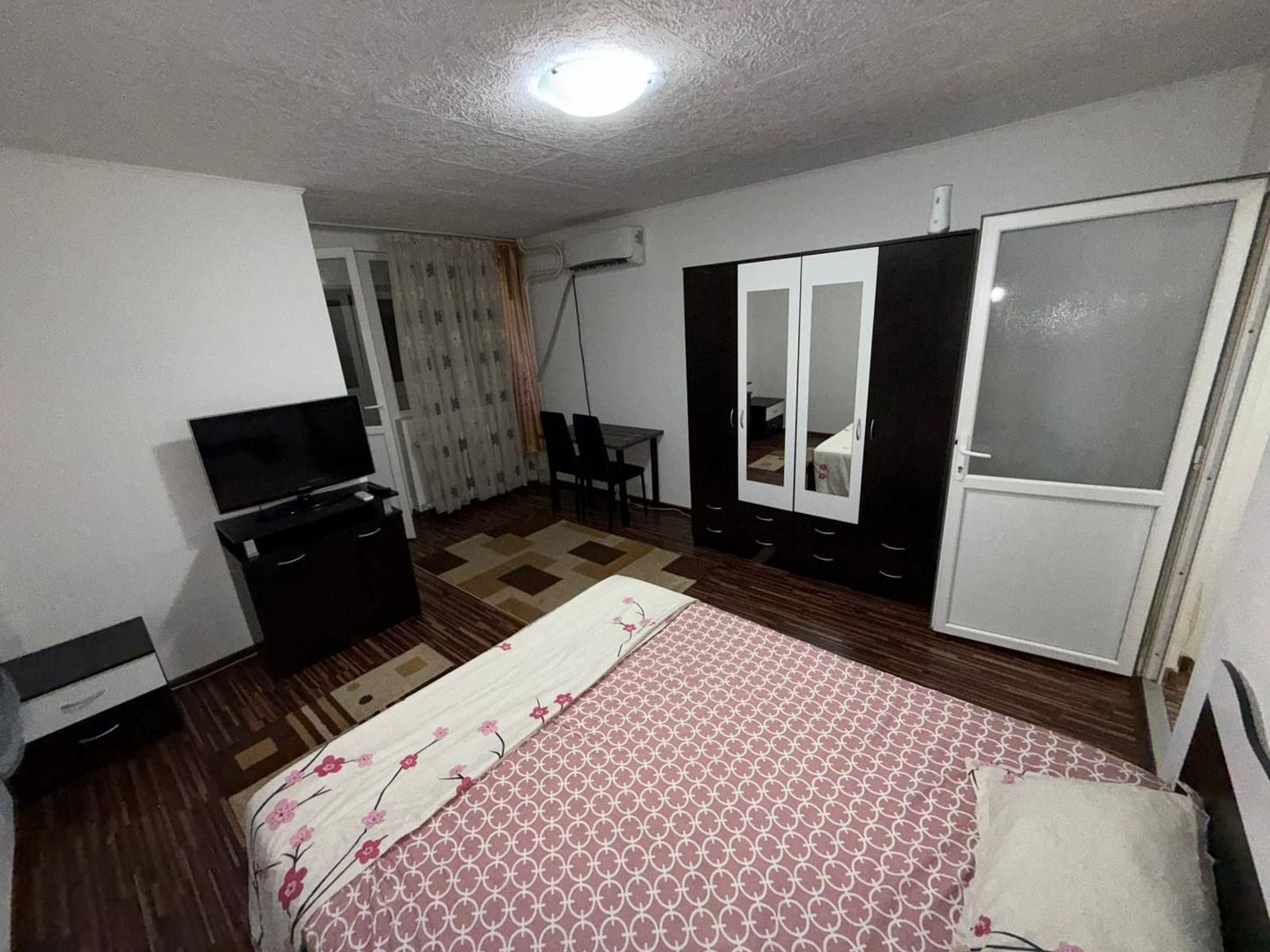 Garsonieră mobilată și utilată Sector 3 – Auchan Vitan - Poză 2