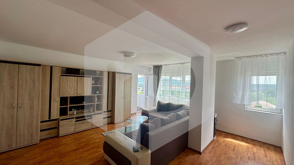 Apartament 3 camere | 81.81mpu | 2 Dormitoare | Str. Semaforului - Poză 1