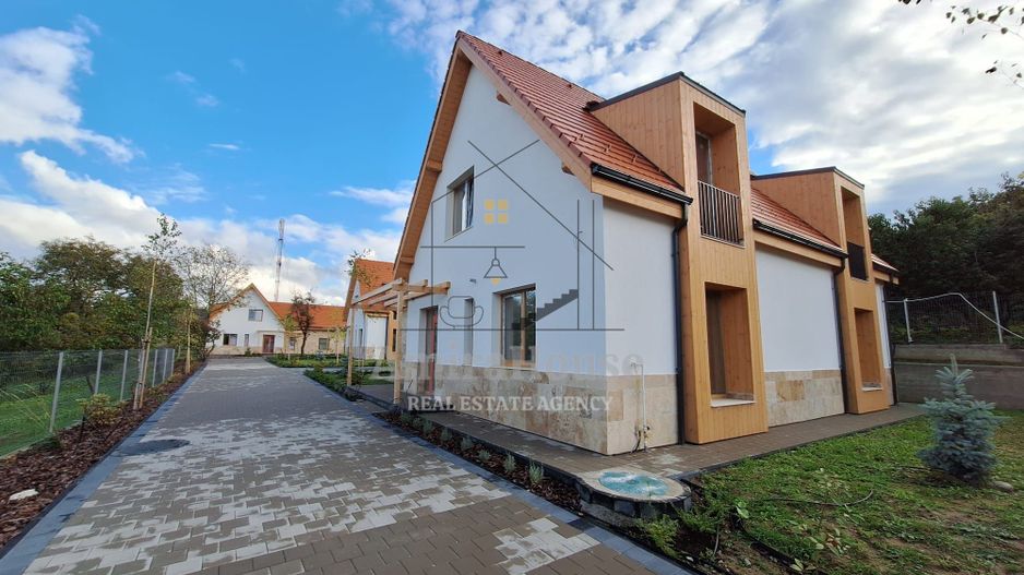 0% COMISION 3 Case individuale,  199 mp utili,  teren 533 mp, sat Gheorgheni - Poză 6