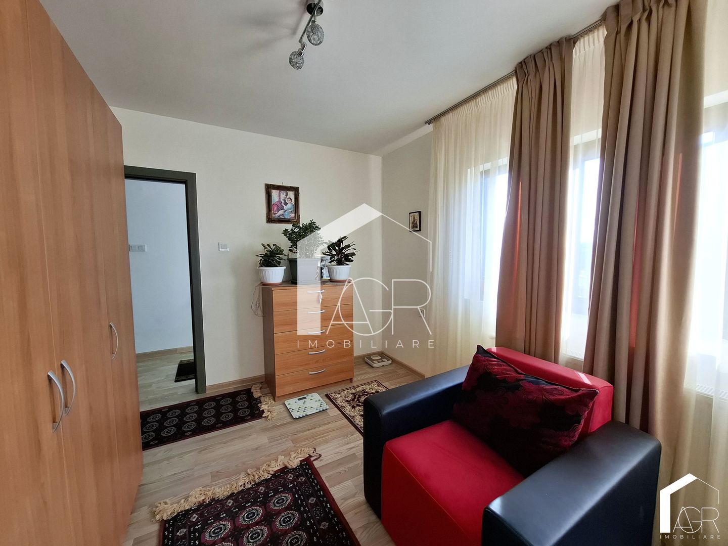 Vila cu 7 camere de vanzare in Paulesti - Poză 19