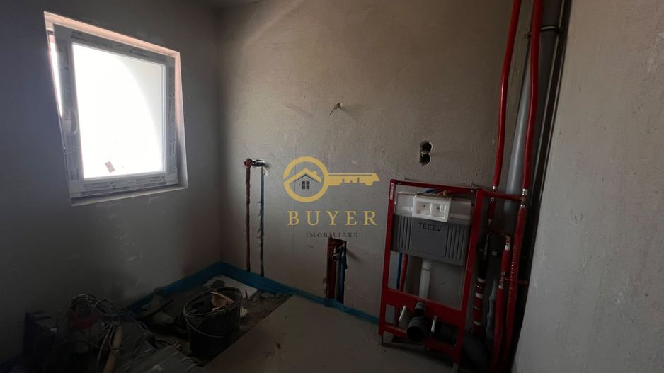 Casa moderna in Selimbar cu garaj- Terasa la parter, 2 balcone la etaj - Poză 9