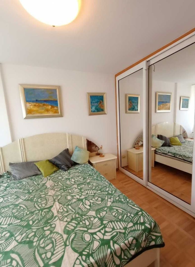 APARTAMENT COCHET METROU  ZONA  GARA DE NORD - Poză 4