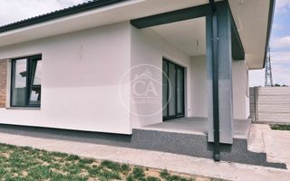 Casa de vanzare cu 4 camere in Santandrei, Bihor - Poză 3