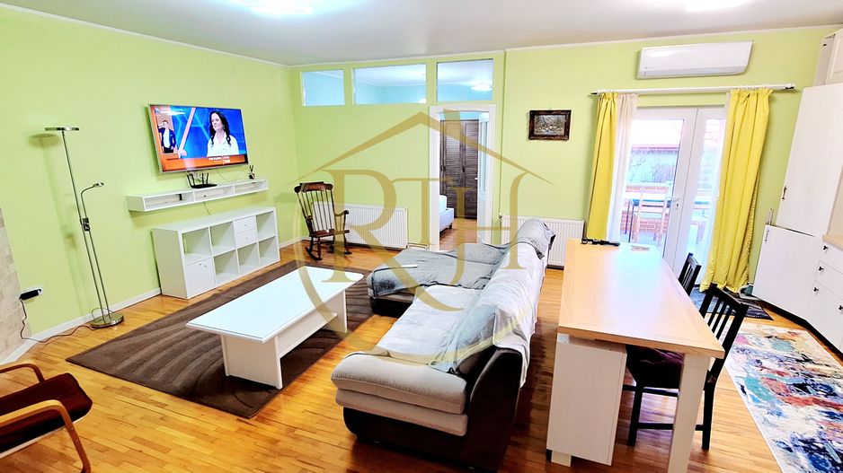 Oferim spre inchiriere un apartament cu 3 camere,modern, zona Spitalul Judetean - Poză 4