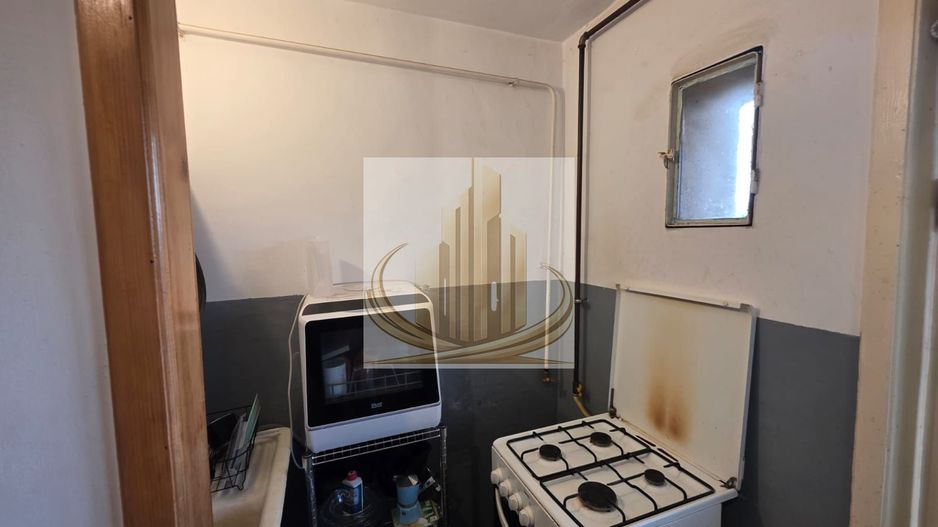 Apartament spațios cu 2 camere, și centrală proprie, Bucovina - Poză 6