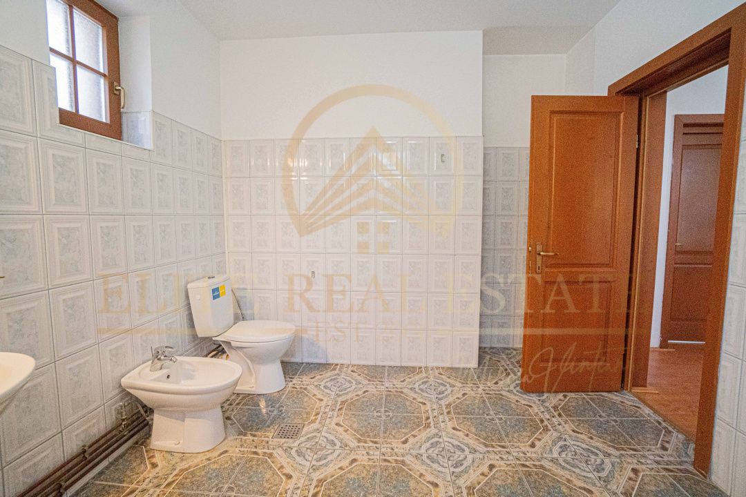 Vila premium ultracentrala, fara vecini, teren 377 mp, garaj! - Poză 19