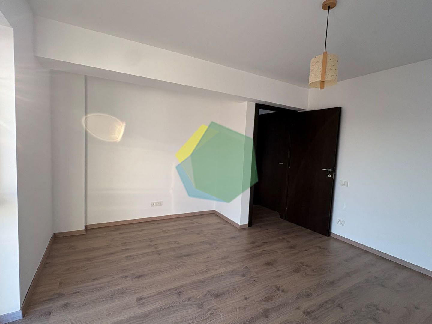 Casa Duplex P+1,  curte 165mp |Central | Otopeni - Poză 11