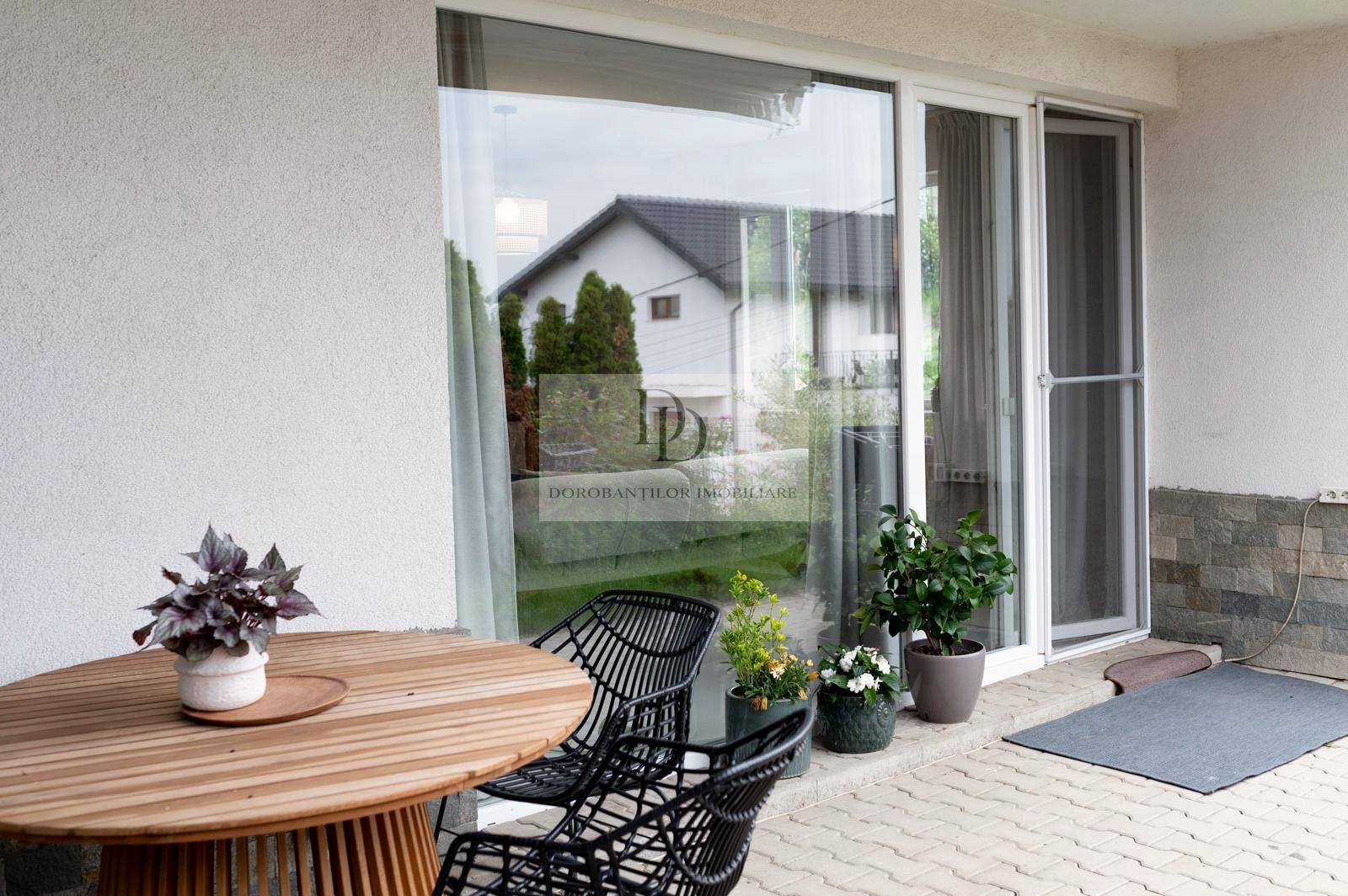 Duplex cu 4 camere | Curte amenajată | 2 Parcări | Dâmbul Rotund - Poză 16