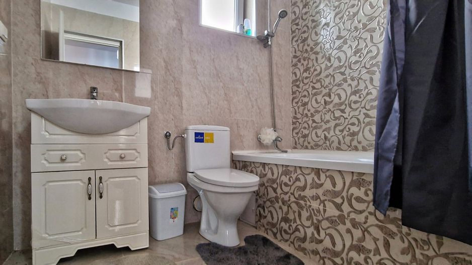Apartament cu 2 camere, gradina si parcare de închiriat - Poză 6