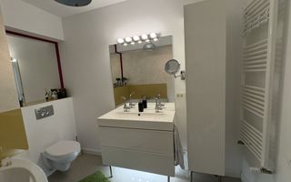Apartament luminos cu 2 camere, nișă și 2 balcoane. - Poză 6