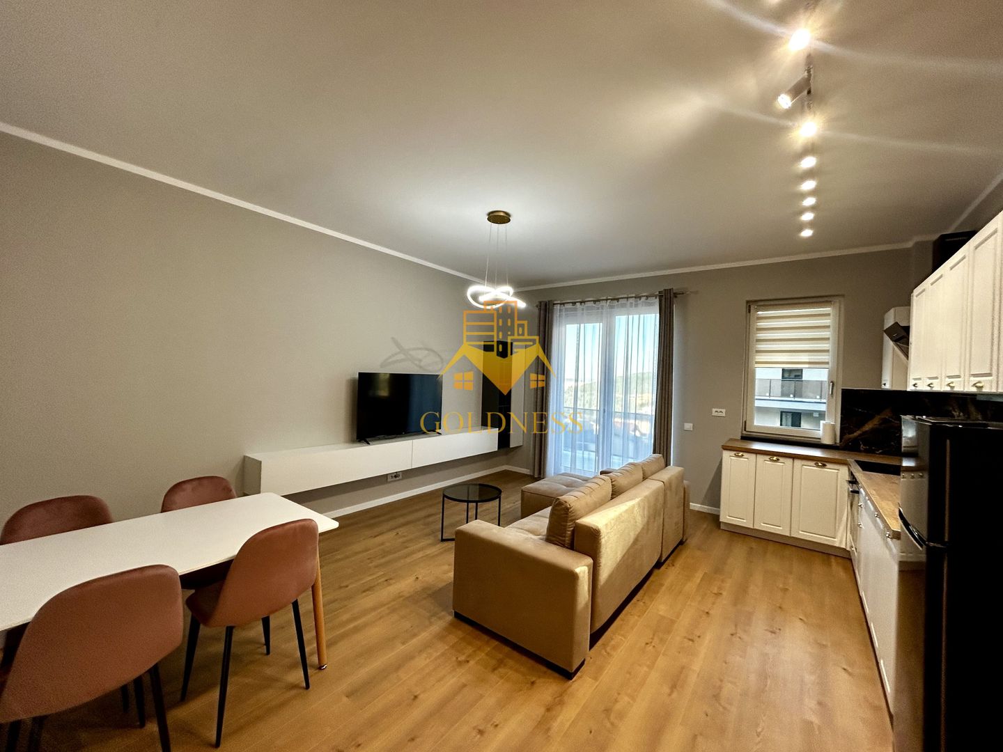 2 camere open space, Parcare, Prima Inchiriere,Vivo, Floresti - Poză 3