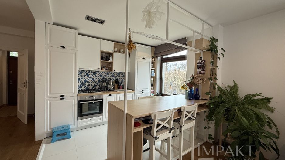 Casa insiruita deosebita cu 5 camere in cartierul Sopor - Poză 2