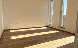 Casa cu 5 camere de vanzare in Nordul Bucurestiului - Poză 5