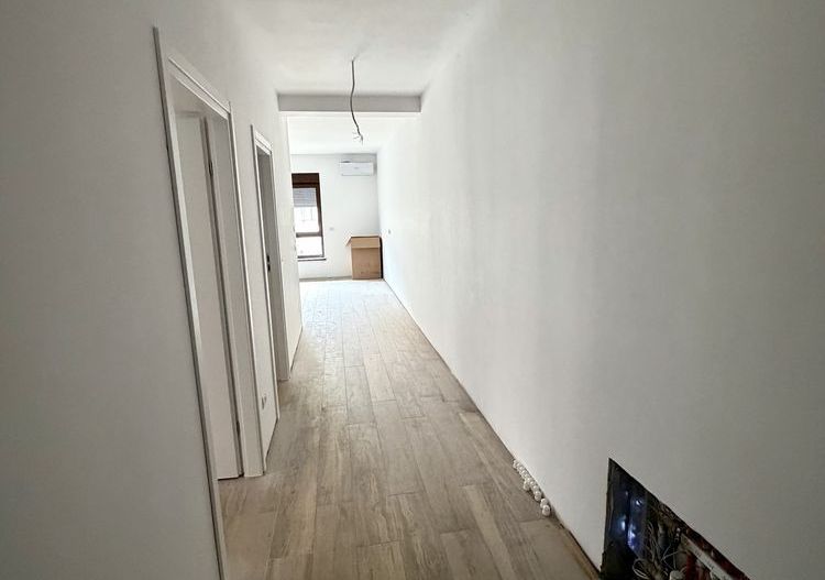 Apartament Nou, 2 Camere Giroc I Parcare Inclusă I - Poză 2