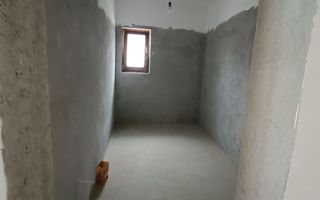 Casă cuplată de vânzare în Șelimbăr – 5 camere, 177 mp utili, 265 mp teren - Poză 5