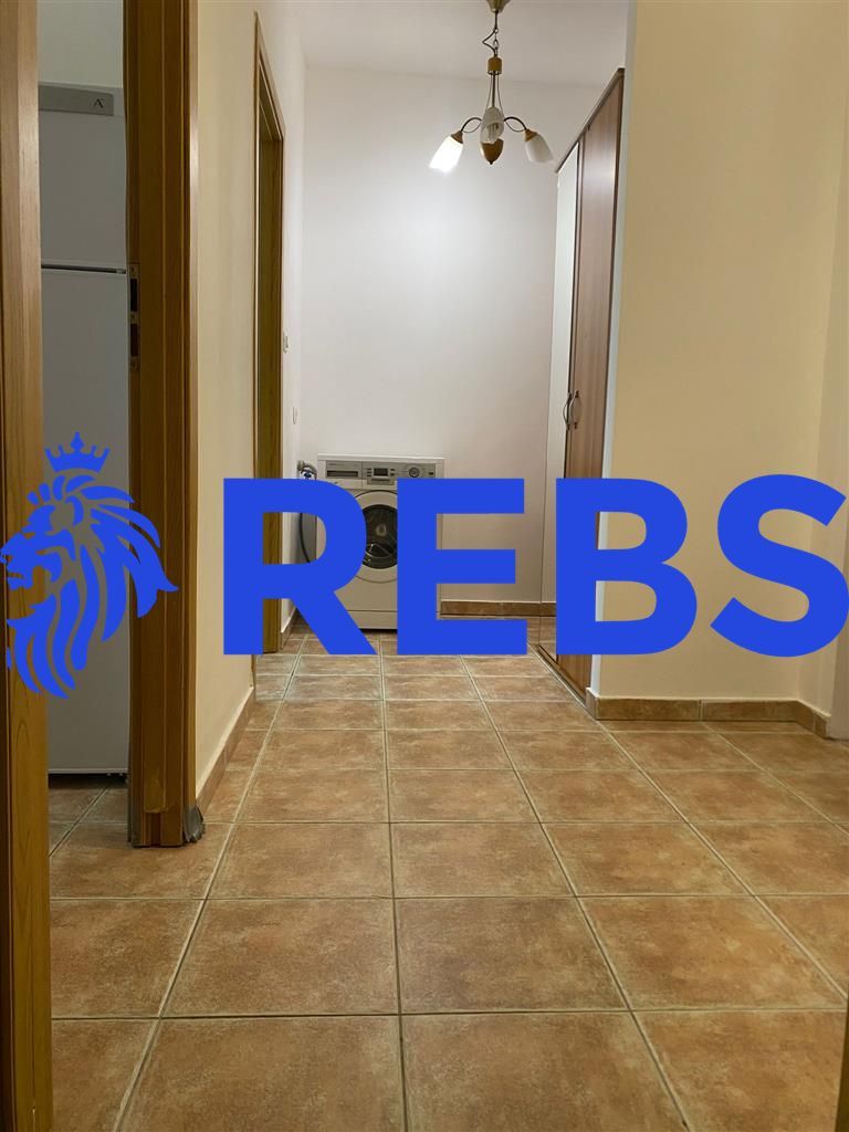 Apartament cu 1 camera centrala proprie situat in zona Braytim - Poză 4