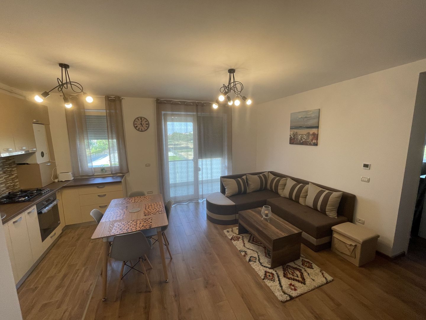 Giroc-Profi Super | 2 camere | Loc de parcare | Etaj intermediar - Poză 7