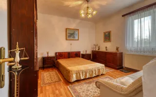 Casă boierească  de poveste- 7000 mp teren - Poză 33