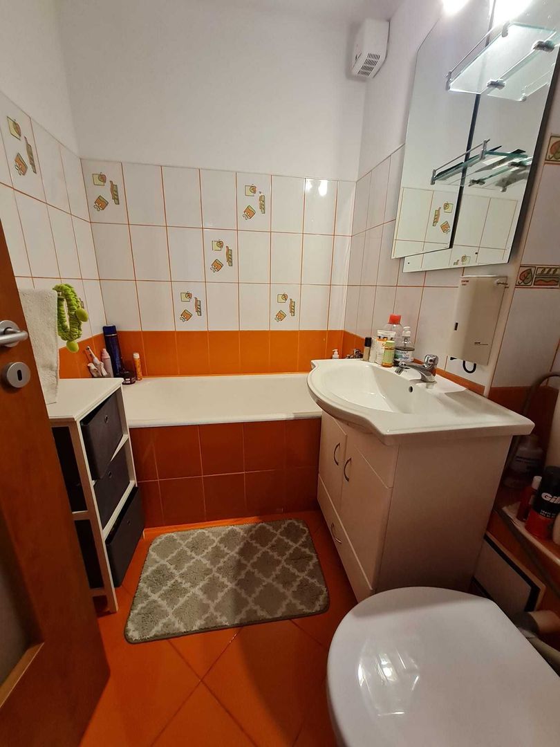 Apartament 3 camere decomandat - Poză 8