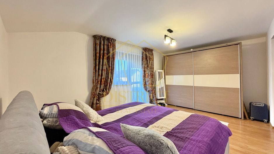 Duplex cu 4 camere si 2 bai complet mobilat si utilat in Giroc langa Zone 2. - Poză 11