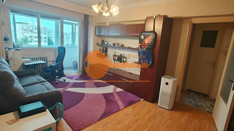 Apartament 3 camere Crangasi - Poză 1