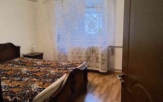 Vanzare 3 camere, etaj 1, balcon luminos, bucătărie separată – Drumul Taberei - Poză 7