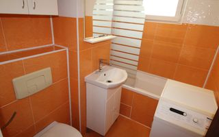 3 camere, zona Dambovita, apt superb, centrala proprie, disponibil imediat - Poză 16