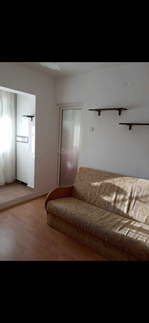 Soarelui | 1 Camera | Buctarie inchisa | Bloc izolat - Poză 5