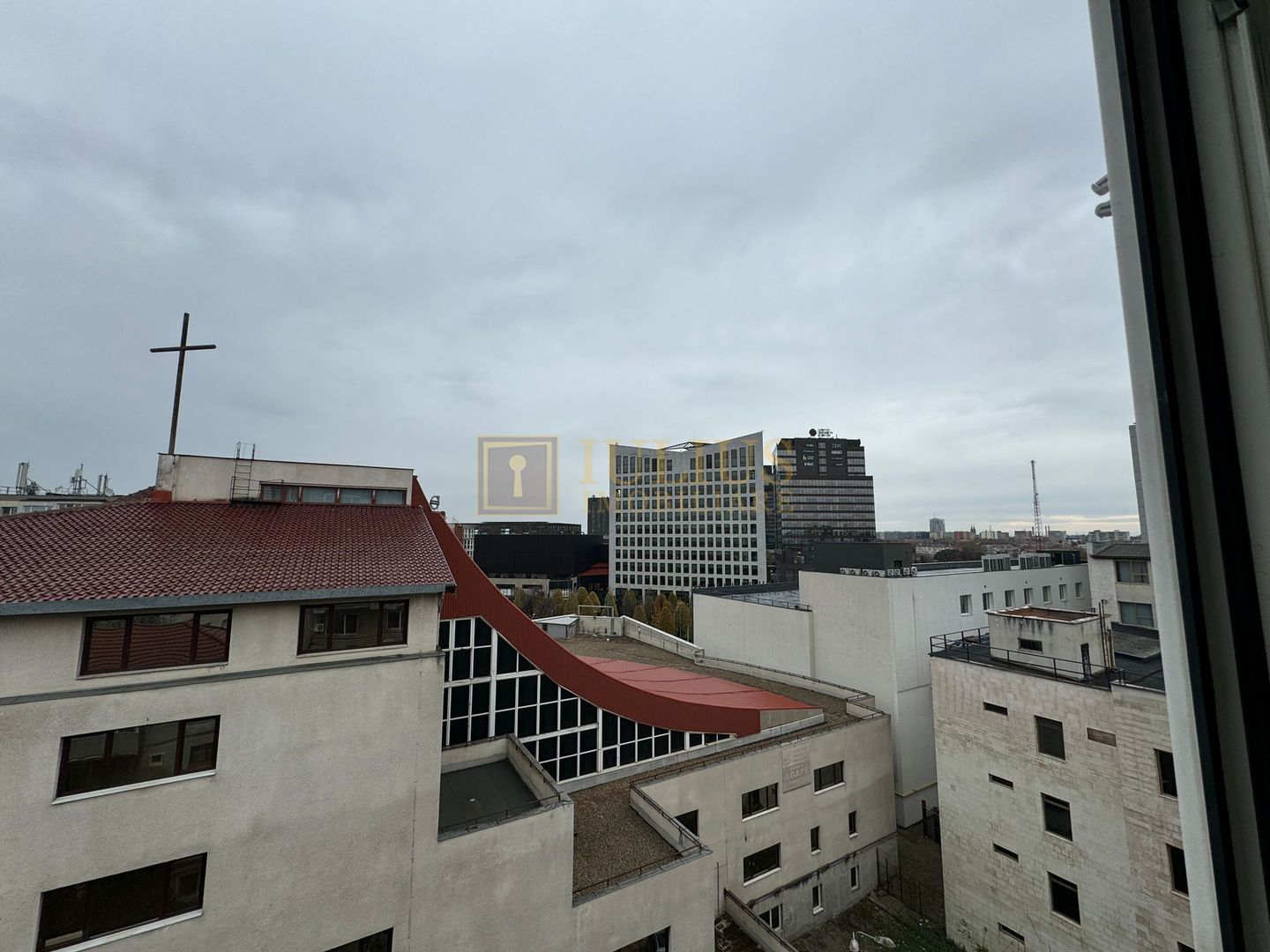 IULIUS MALL-2 camere mobilat utilat complet - Poză 15