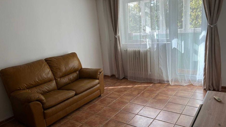 Apartament 3 camere, 2 băi, 50 m de metrou Ștefan cel Mare - Poză 6