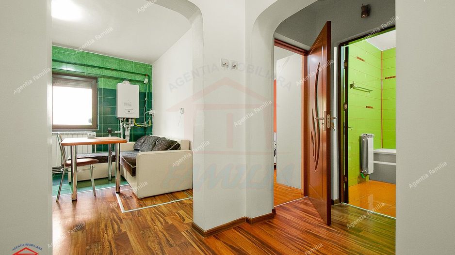 Vanzare apartament cu 2 camere, centru( Egreta, bloc din 90''), parter - Poză 3