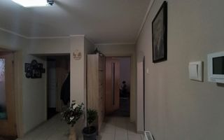 APARTAMENT DE VANZARE IN SIRET – 4 camere | Etaj 1 - Poză 10