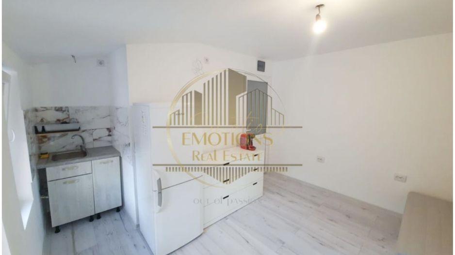 OCAZIE | Casa 3 camere - curte comuna - central | P+M - Poză 7