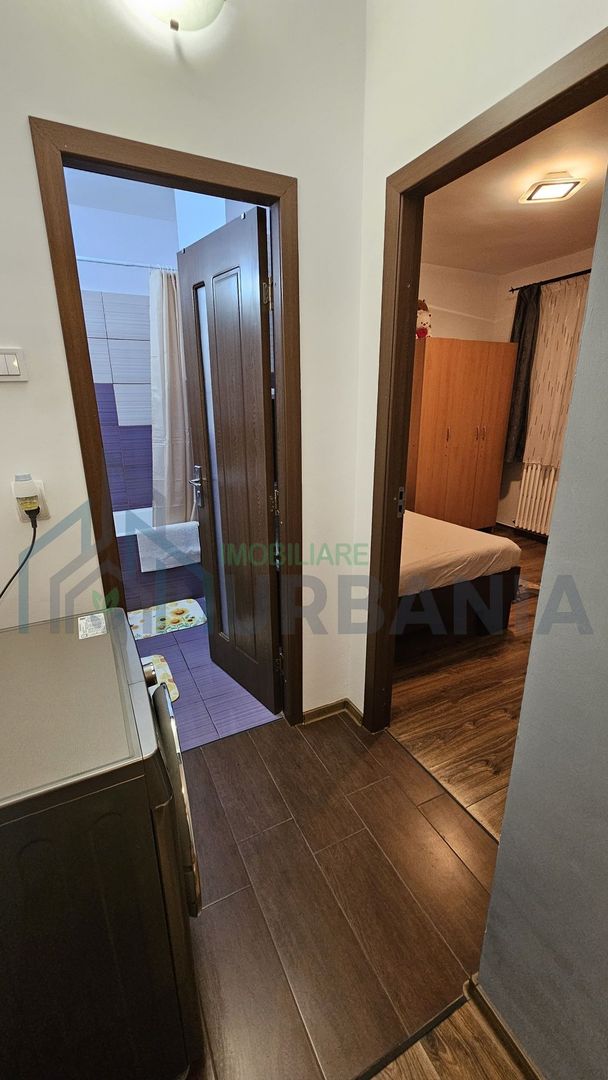 Închiriez apartament 3 camere - Poză 7