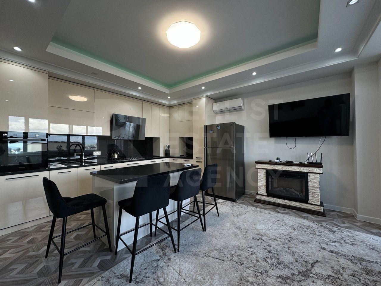 Chirie, apartament, 2 camere, str. Lev Tolstoi, Centru - Poză 1