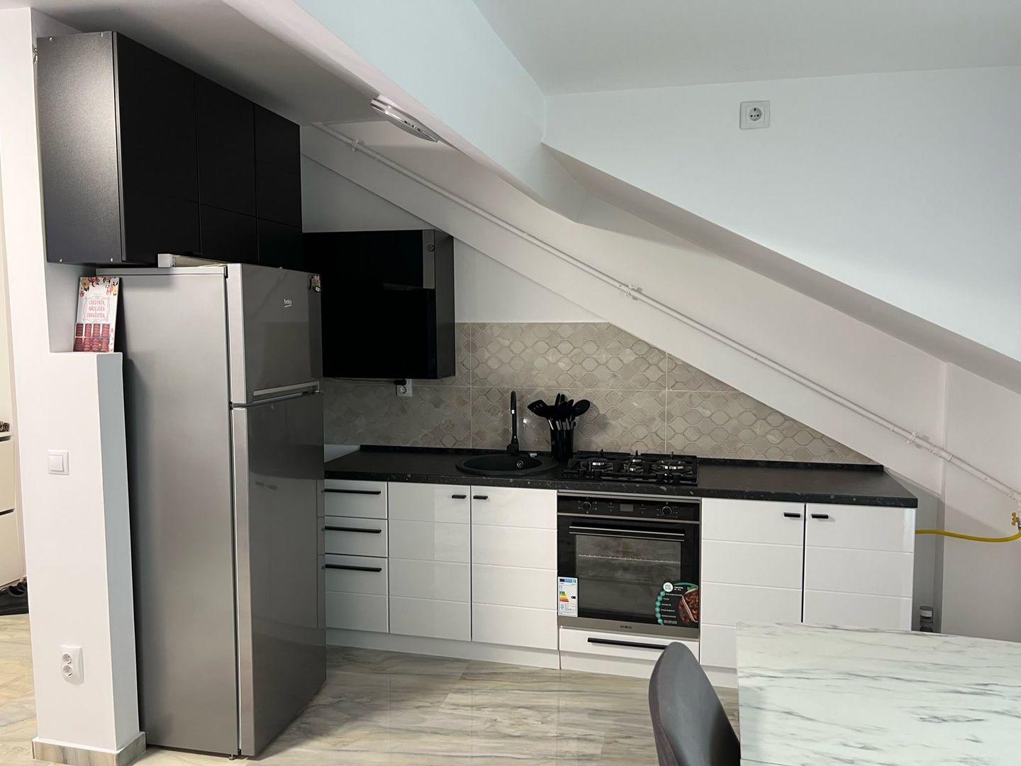 Apartament ultra-modern cu doua camere, Jiului-parc Bazilescu - Poză 4