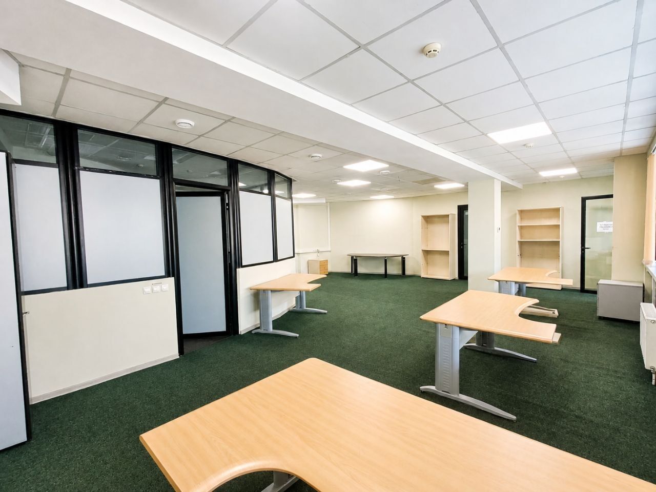 Birou reprezentativ 71 m² în Business Office Center – adresă centrală pentru companii serioase - Poză 10