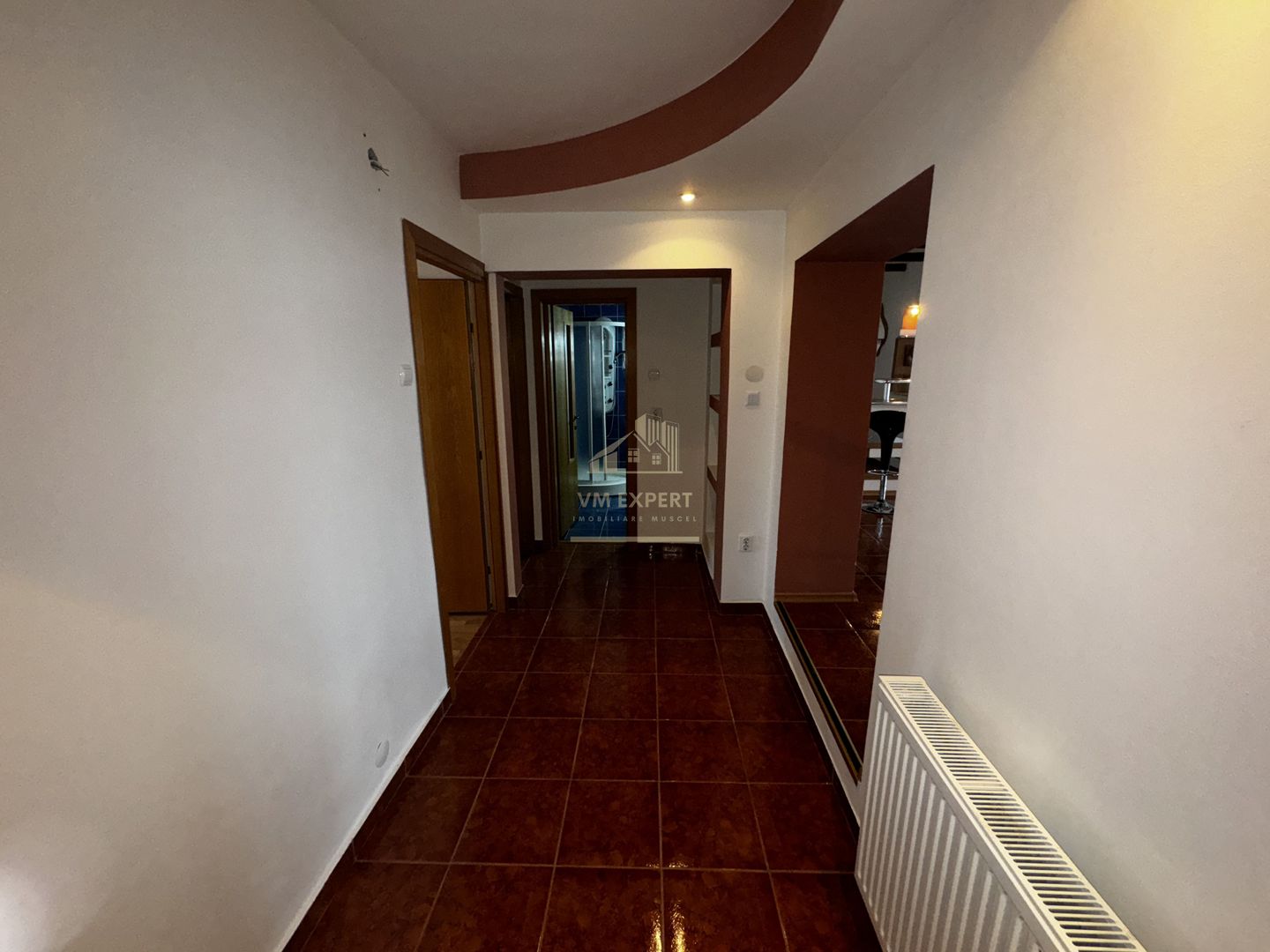 APARTAMENT CAMPULUNG TIP PENTHOUSE, 5 CAMERE GRUI - Poză 19
