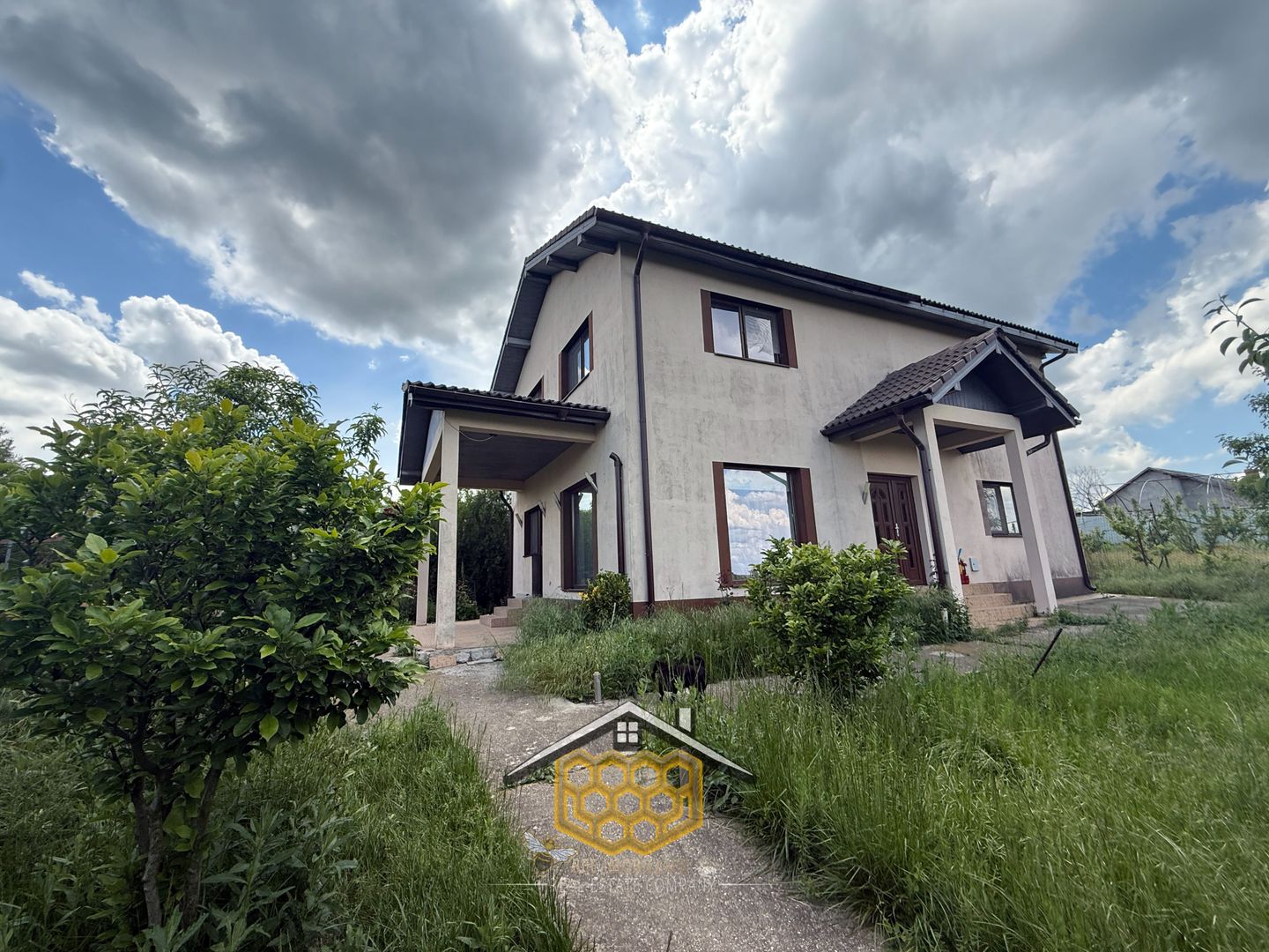 Casa P+1+Pod in Ghercesti, complet mobilata si utilata - Poză 1