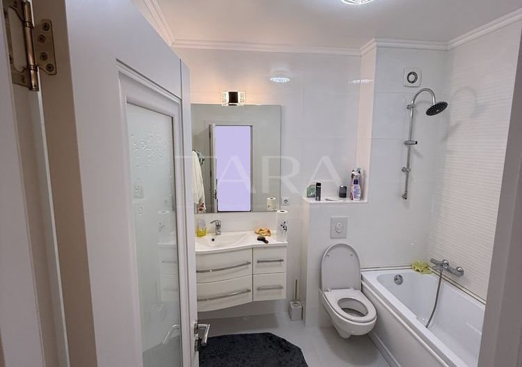 Apartament 3 camere, finisaje de lux, central, Florești, zona Eroilor. - Poză 7