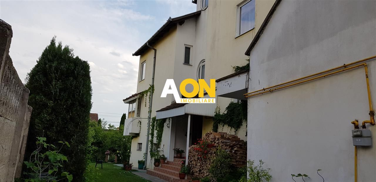 Casa ideala pentru transformare in pensiune - Poză 3