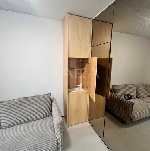 Studio in Centrul orasului, ideal  Airbnb. - Poză 3