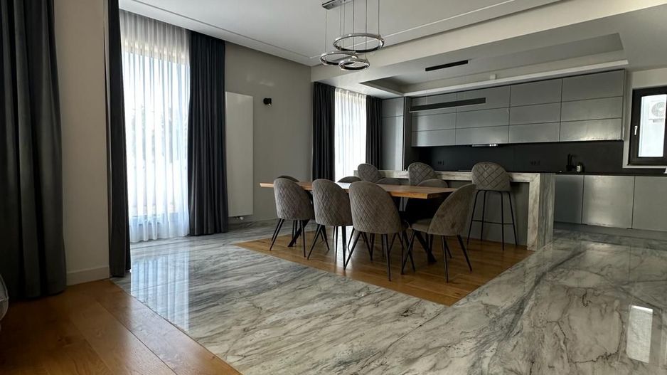 Casă / Vilă cu 7 camere de închiriat în Pipera, Bucuresti - Poză 15