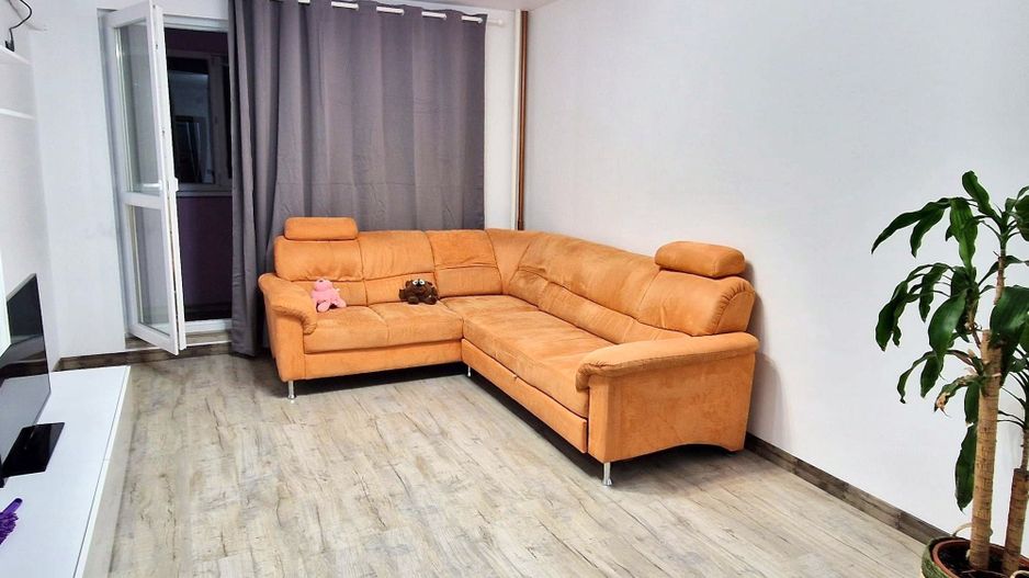 Închiriere Apartament cu 3 camere, mobilat complet, etaj 1, metrou Dristor - Poză 6