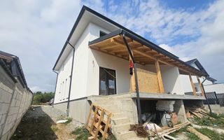 Duplex in Cisnadie cu 4 camere si 250 mp de curte, in Cisnadie - Poză 4