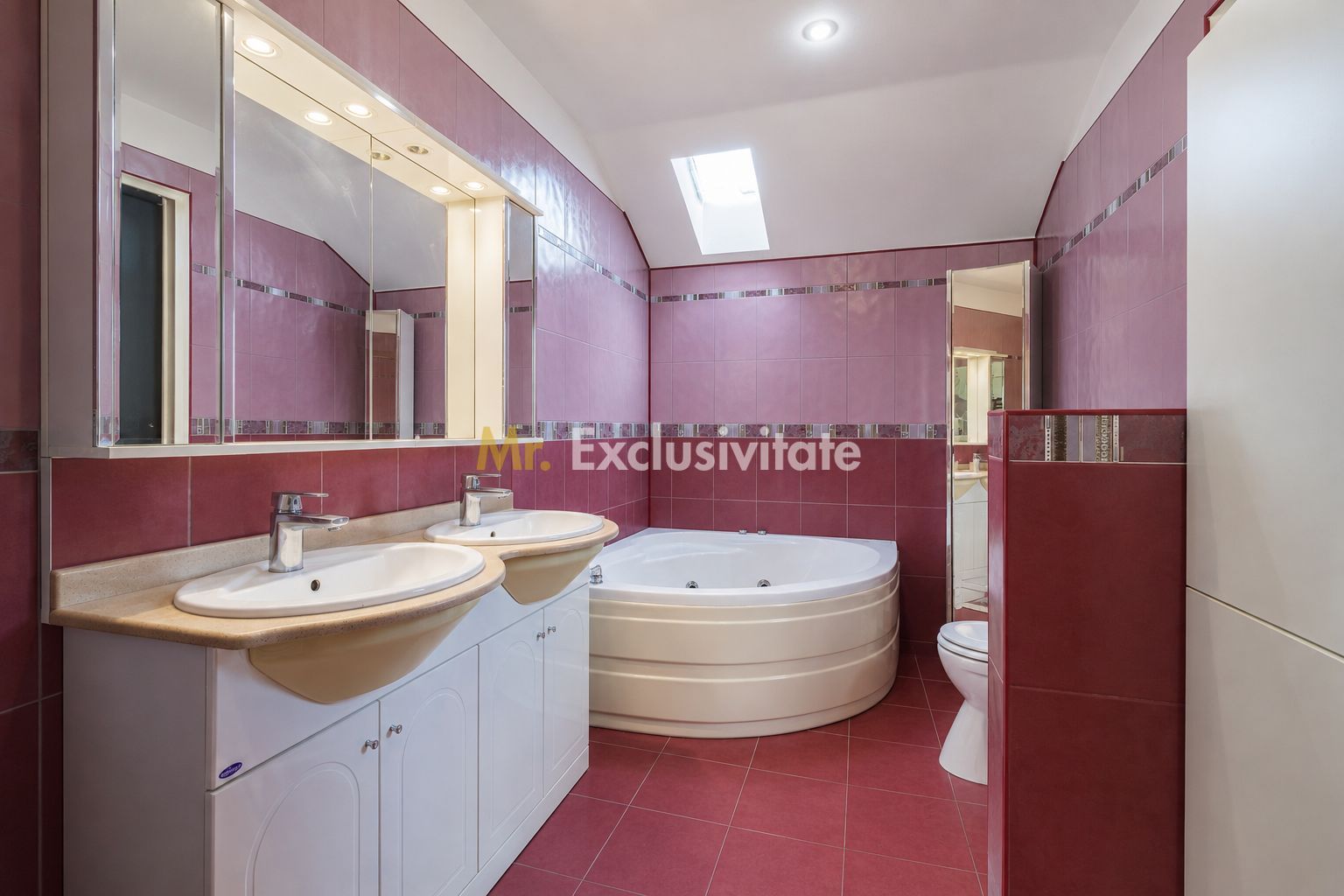 Vilă individuală cu 5 camere, piscină și curte generoasă | Mogoșoaia - Poză 21