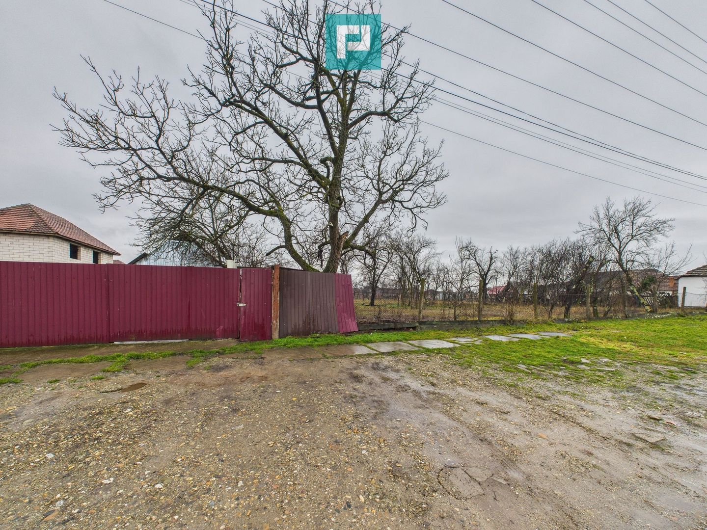 Casă modernă P+1, cu magazin, lângă orașul Sebiș - Poză 19