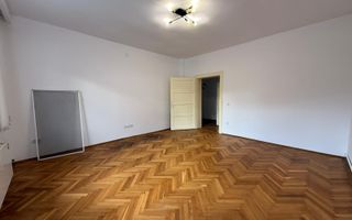 Spatiu birouri | Renovat | Garaj | Gradina | C. Dumbravii - Poză 7