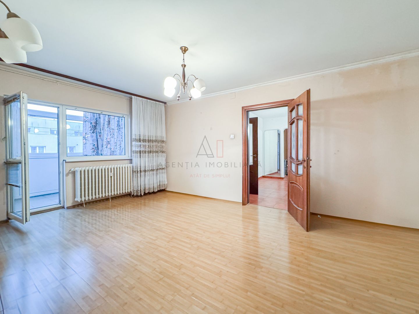 3 Camere Turda | Arcul de Triumf | Parcul Herastrau - Poză 1