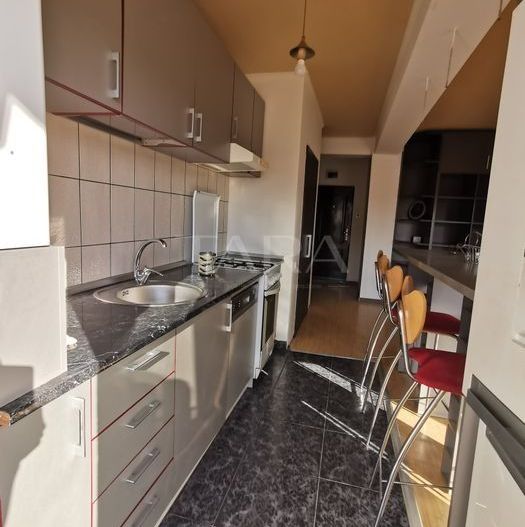 Apartament modern 2 camere, Cetatea Fetei, parcare subterană. - Poză 2